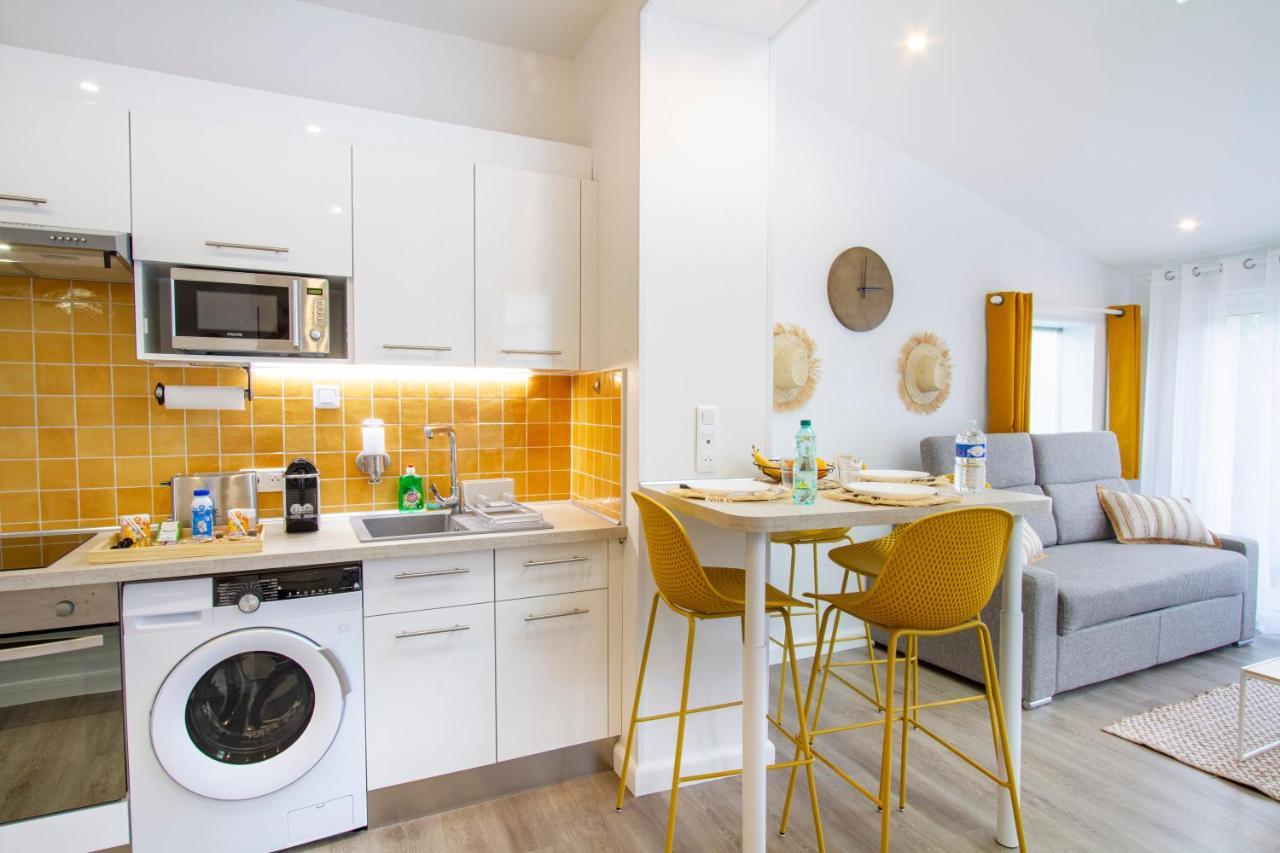 Soleil D'Ete - Netflix & Wifi - Balcon - Climatisation - Parking Gratuit - Check-In 24H24 - Emplacement Velos - Goodmarning Châlons-en-Champagne Exteriör bild